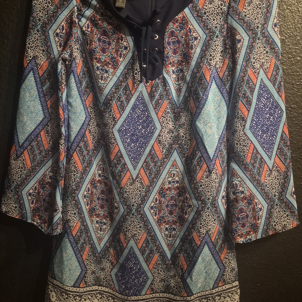 Amy Byer Navy Tunic with Aqua & Coral Accents